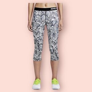 Nike Pro Compression Leggings Tights 7/8 Length Python Snake Print Sz S